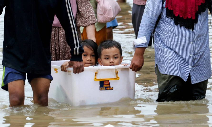 فيضانات ملف.png