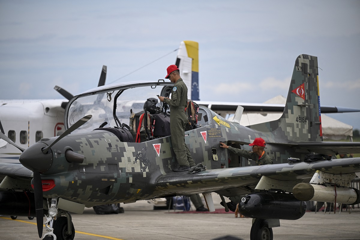 AFP__20251130__86L33CV__v1__HighRes__VenezuelaMilitaryAviationExpo.jpg