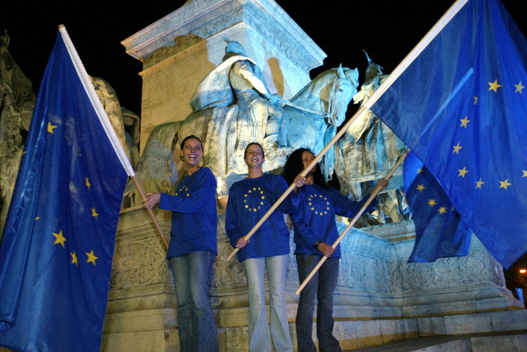 الاتحاد الأوروبي 2004.jpg