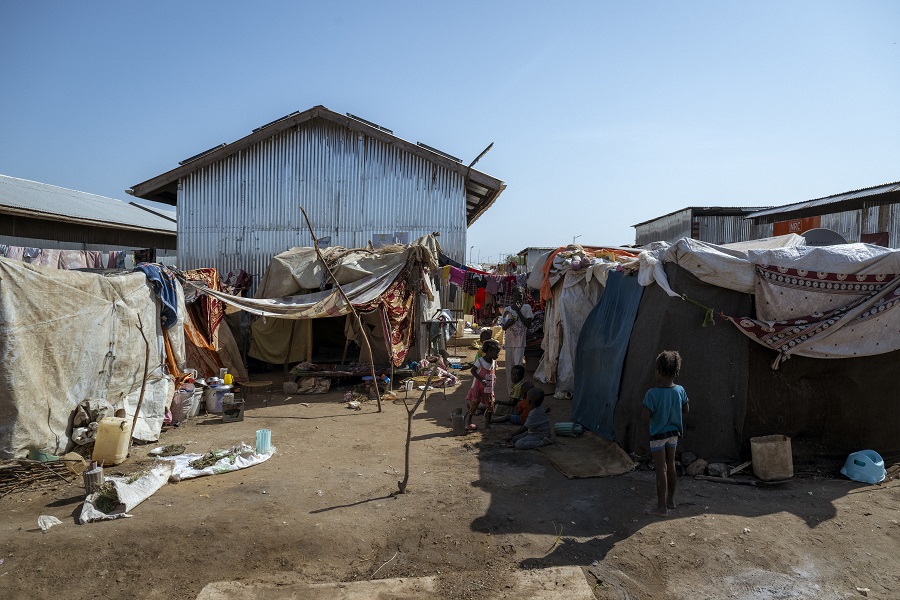 AFP__20251120__84KN72L__v1__HighRes__SsudanSudanConflictRefugees - Copy.jpg