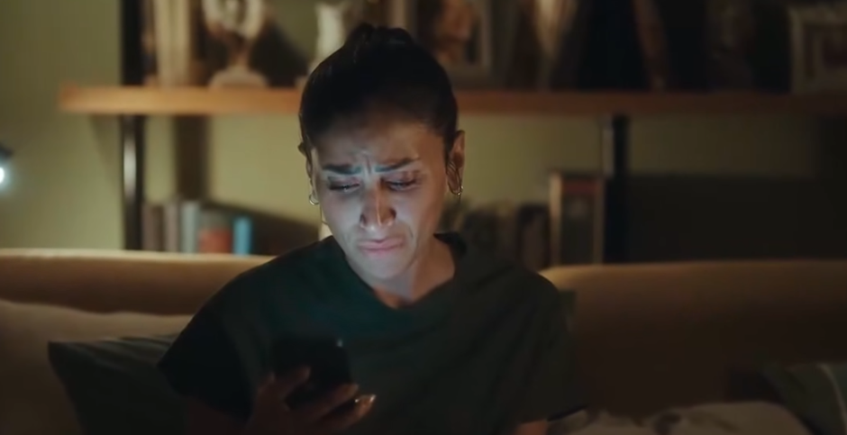 thumbnail_دينا الشربيني لا ترد ولا تستبدل.png