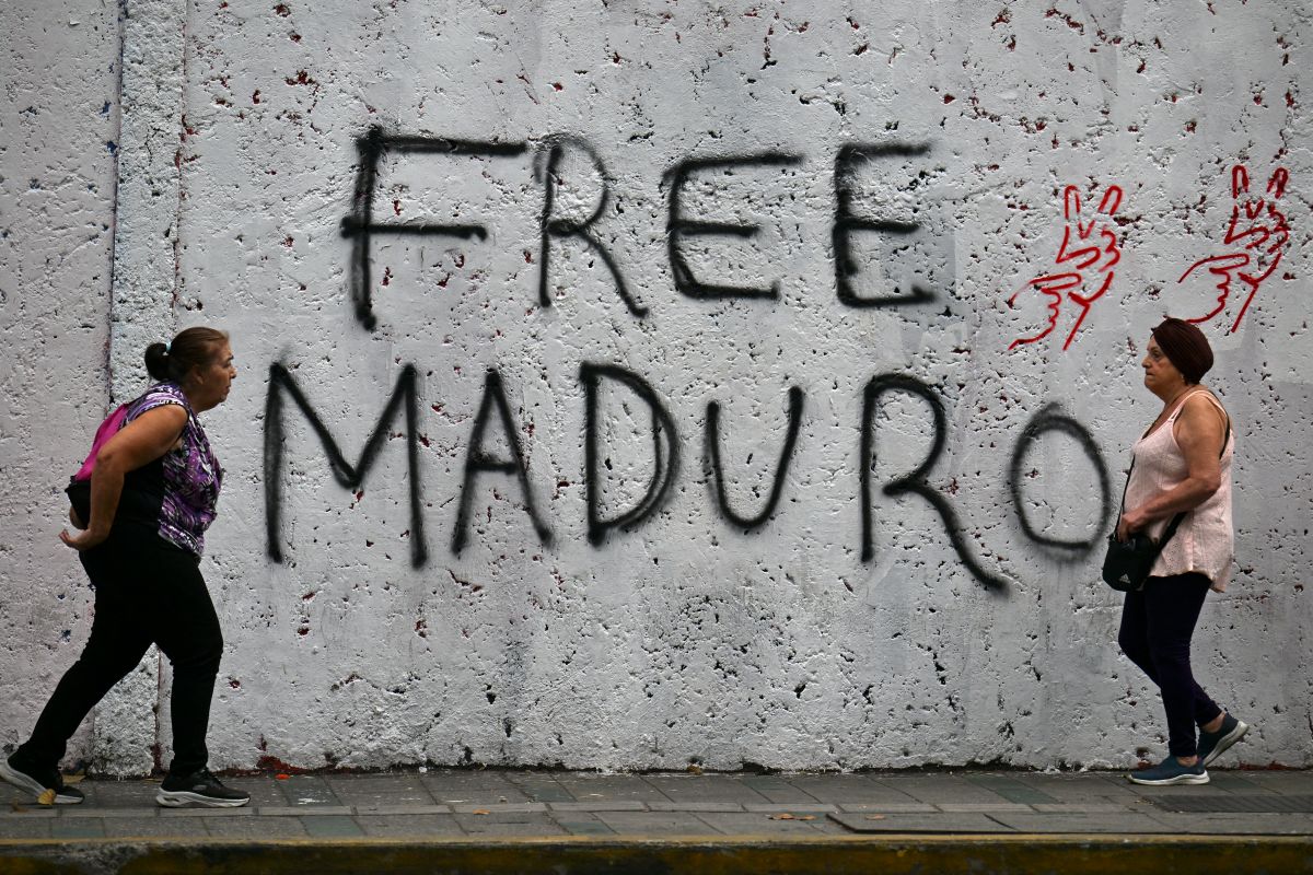 دعما لمادورو في كاراكس (أ ف ب).jpg