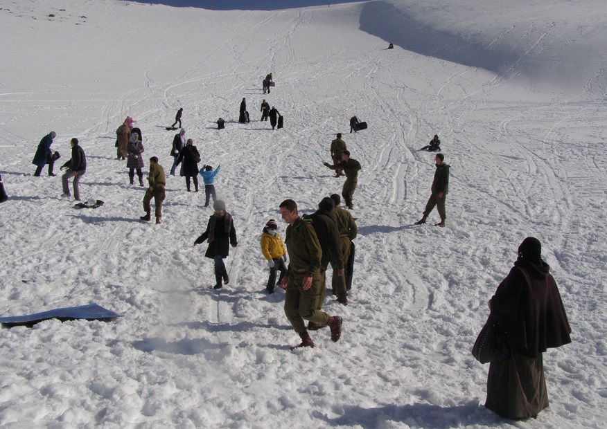 قمة جبل الشيخ ترفع سوريا وتقصي لبنان