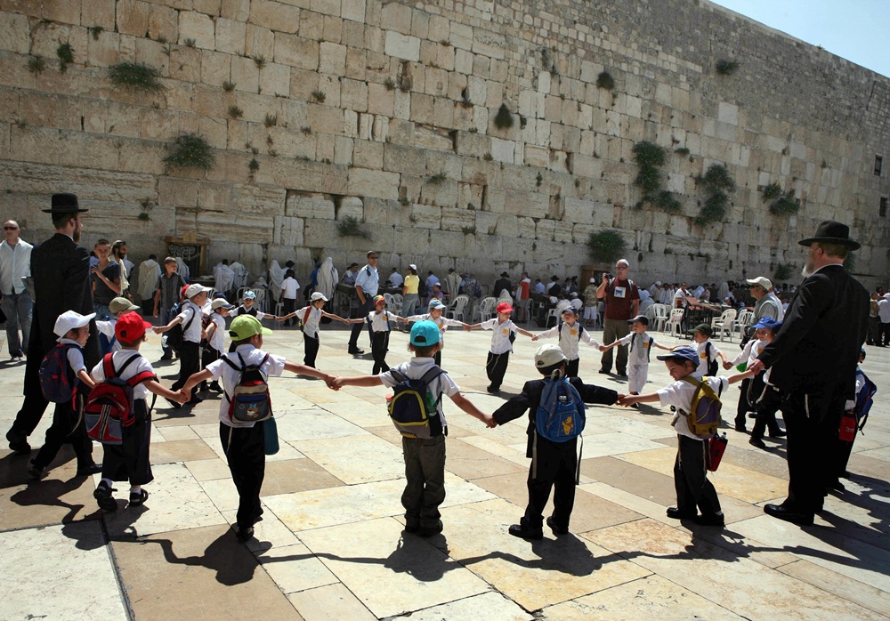 فرانس برس.jpg