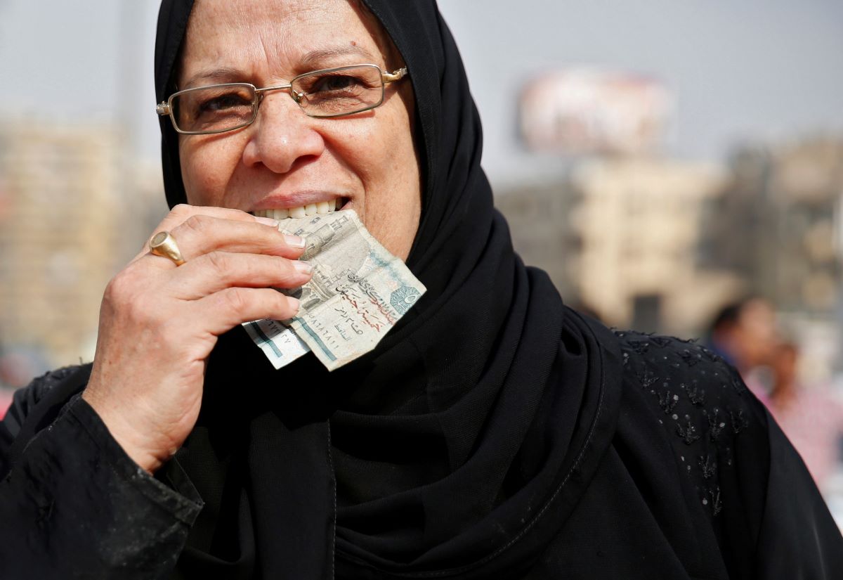 2016-10-23T120000Z_1576538918_S1AEUIPQOVAA_RTRMADP_3_EGYPT-ECONOMY-DISCONTENT.JPG