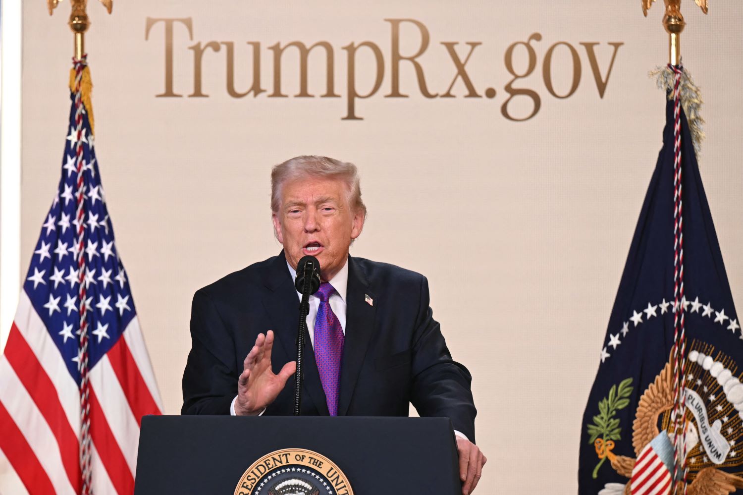 AFP__20260206__96CJ73Q__v4__HighRes__UsPresidentTrumpMakesAnAnnouncement.jpg
