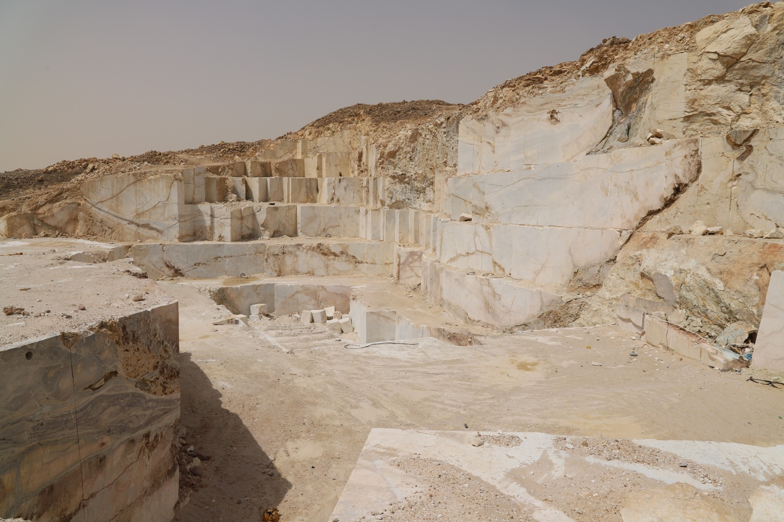 مناجم الرخام في اليمن... قصة بدأها حكيم مأرب 