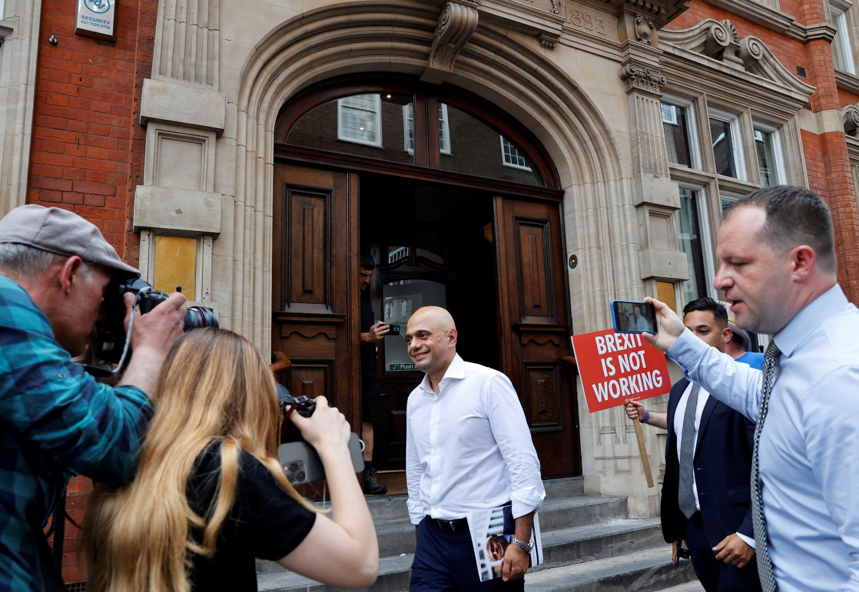 AFP__20220711__32E933X__v2__MidRes__BritainPoliticsConservativesJavid.jpg