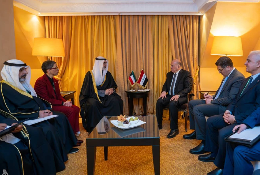 الخارجية ملف.png