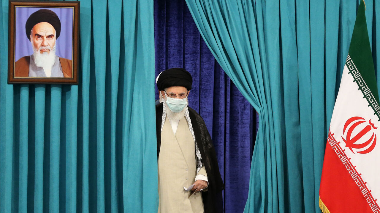 خامنئي.jpg