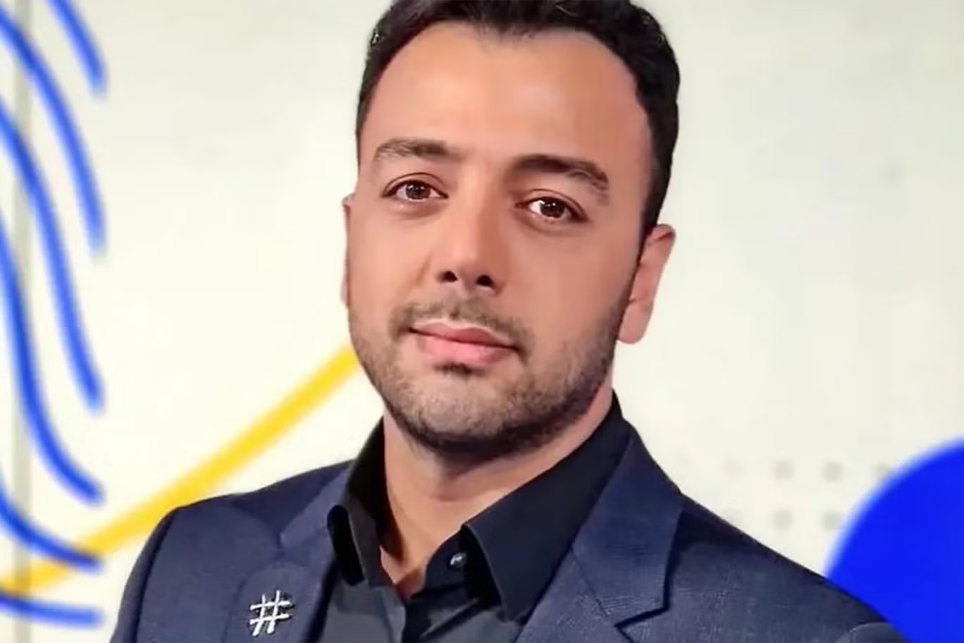 عام 2024، تعرض الصحافي الإيراني بوريا زراتي للطعن خارج منزله في ويمبلدون (قناة "إيران إنترناشيونال")