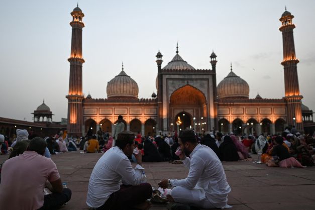 AFP__20220413__32899Y3__v1__HighRes__IndiaReligionIslamRamdan (1).jpg