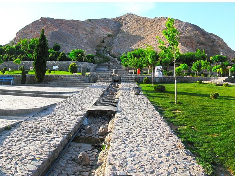 Park_Panorama_Yazd.jpg