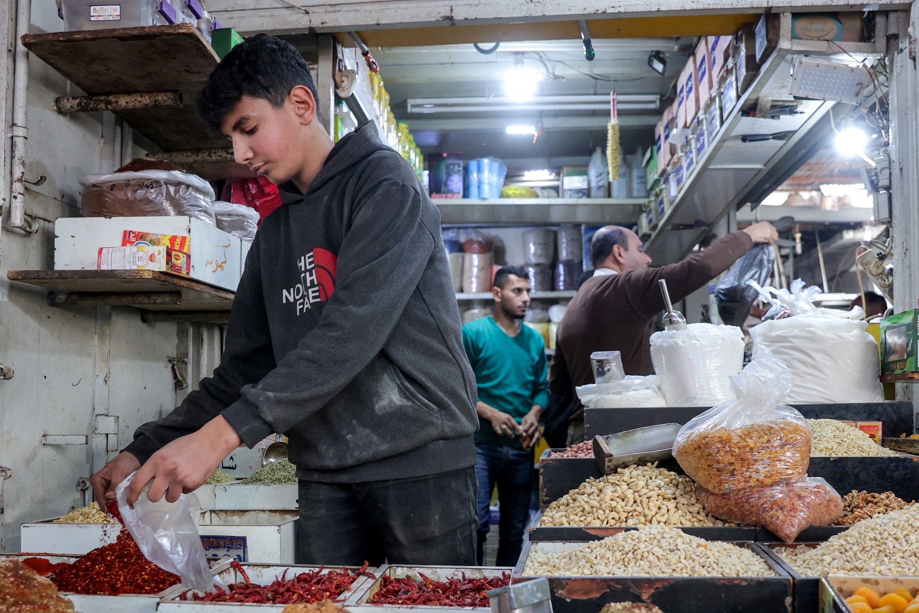 AFP__20250301__36YY4NH__v1__MidRes__PalestinianIsraelConflictRelgionIslamRamadan.jpg
