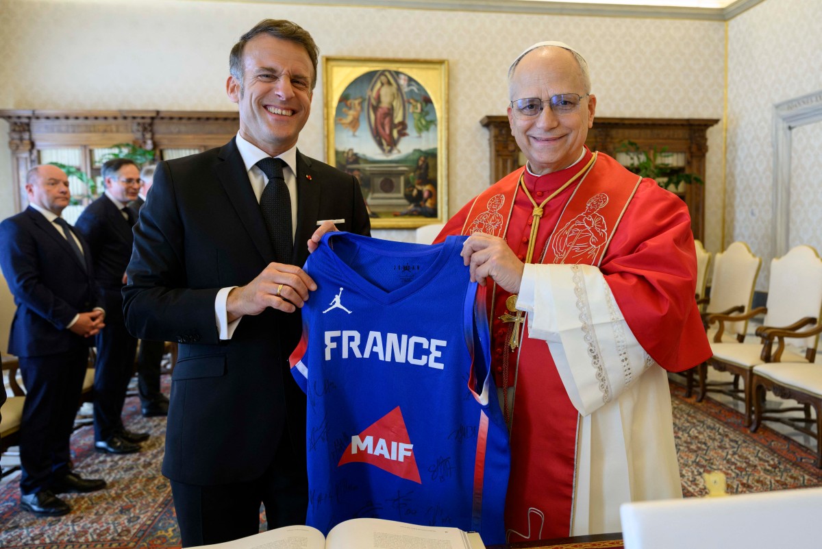 AFP__20260410__A7D62NQ__v2__MidRes__TopshotVaticanReligionPopeFranceDiplomacy.jpg