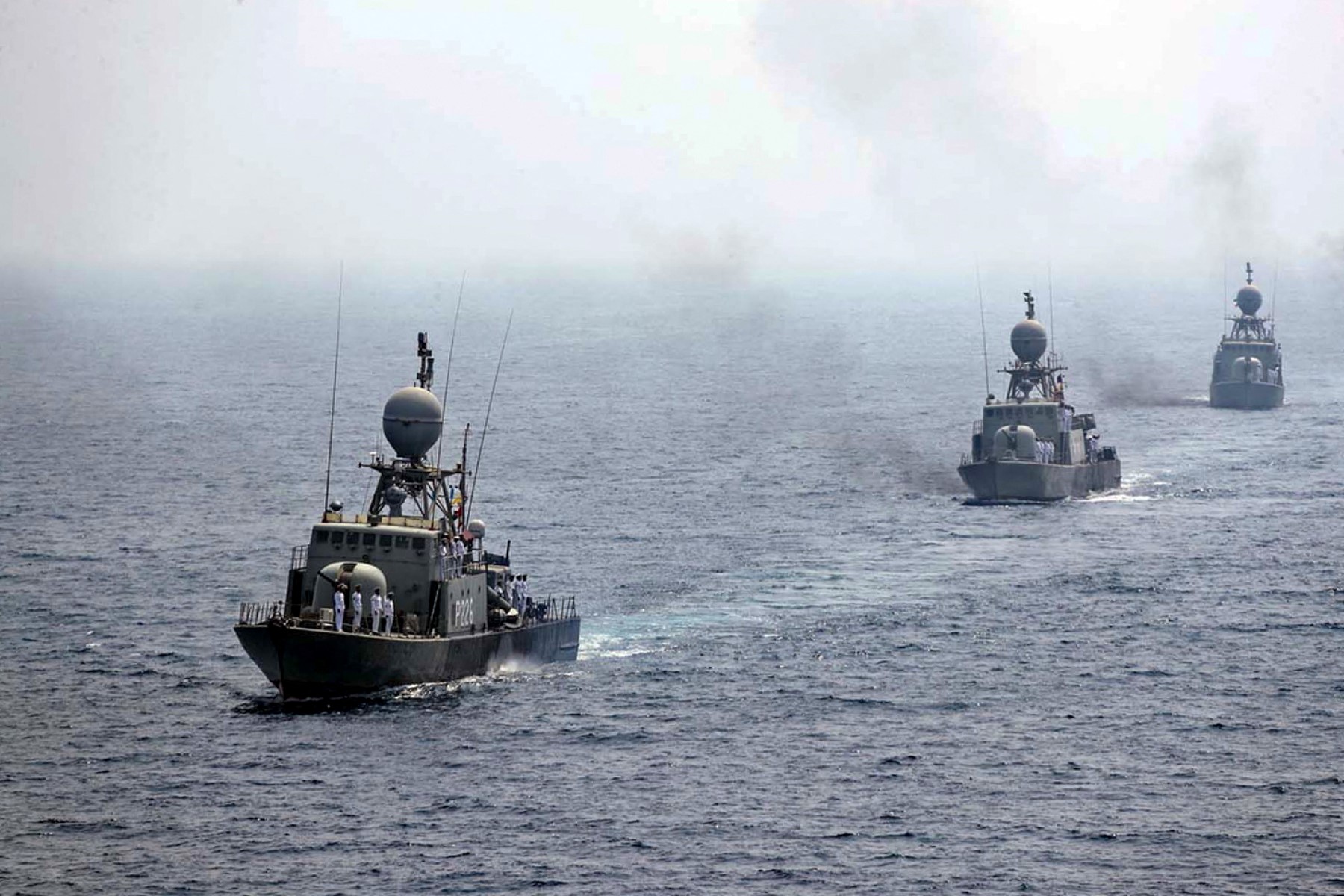 AFP__20200912__8PT6U8__v1__MidRes__IranMilitaryExercise.jpg