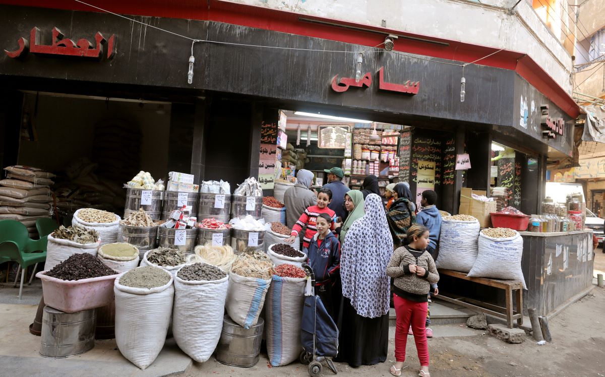 2017-01-12T120000Z_1547689239_RC1353D4BAC0_RTRMADP_3_EGYPT-ALTERNATIVE-MEDICINE.JPG