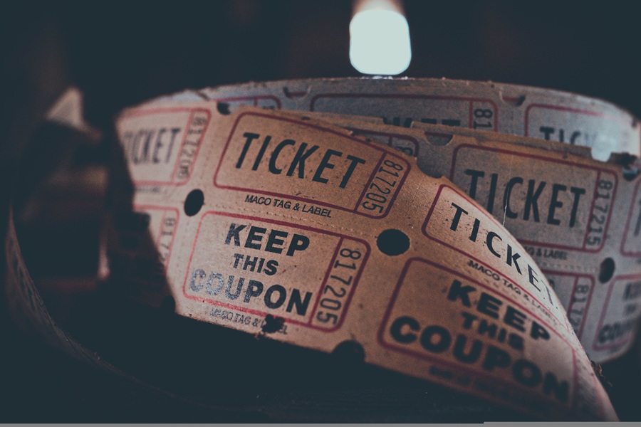 igorovsyannykov-ticket-2974645.jpg