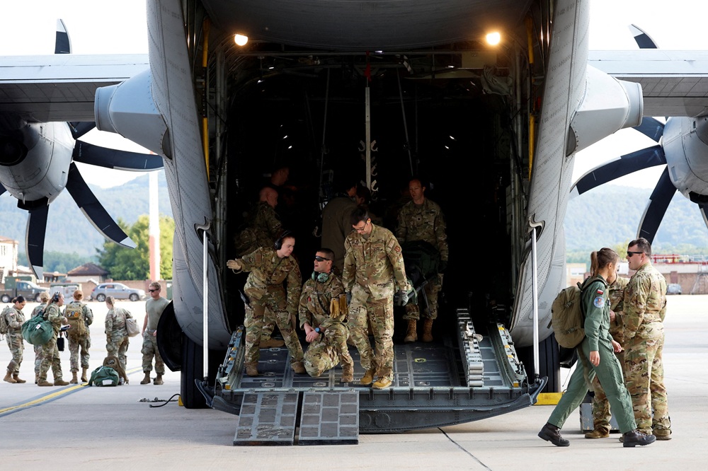 Ramstein 2 reuters.JPG