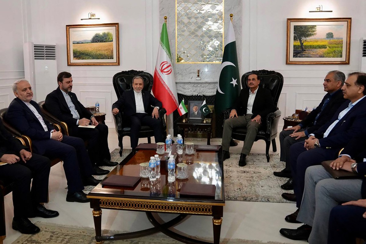 AFP__20260425__A8XB34L__v1__MidRes__PakistanIranUsIsraelWarDiplomacy.jpg