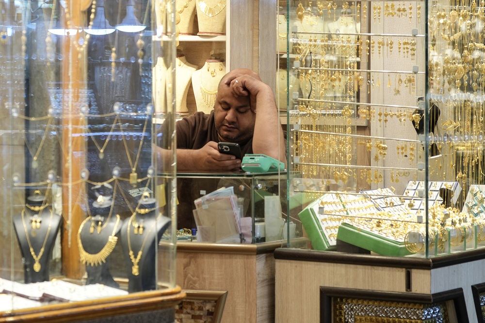 الحرب على إيران تصيب السياحة الدينية في العراق بمقتل