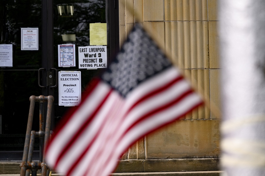 AFP__20260505__2274152596__v1__HighRes__VotersHeadToThePollsInOhioForStateSPrimaryEl.jpg