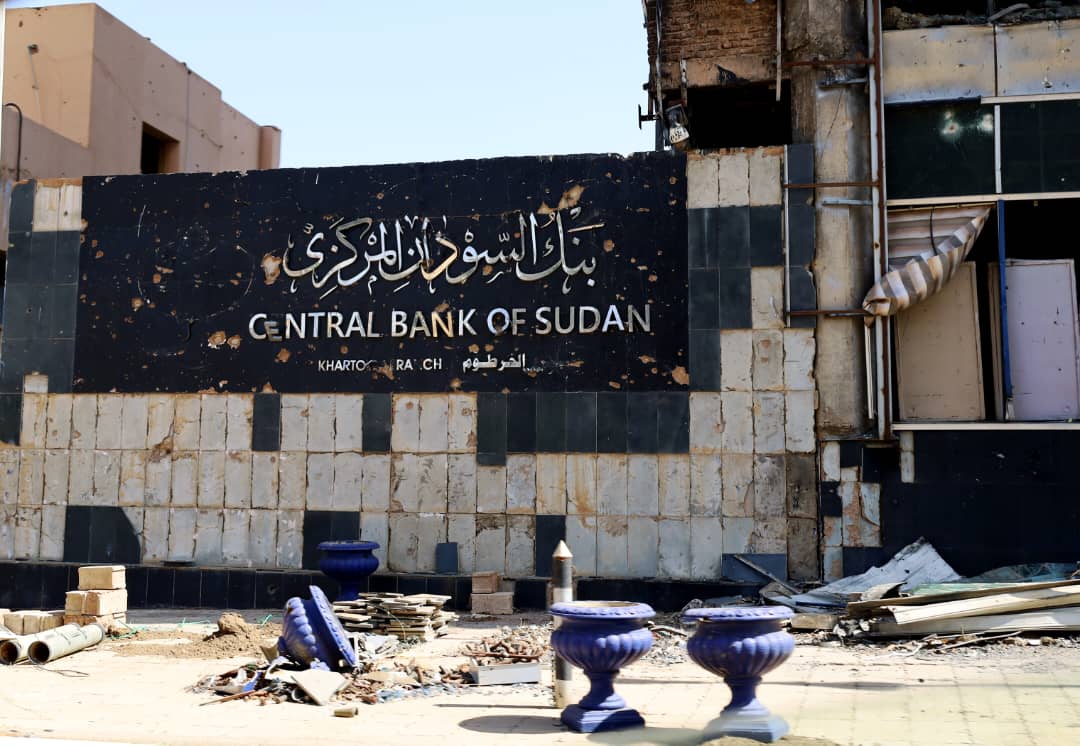 تجاوز الدمار المباني والمنشآت ليشكل إرثاً طويل الأمد من السموم  (حسن حامد).jpg