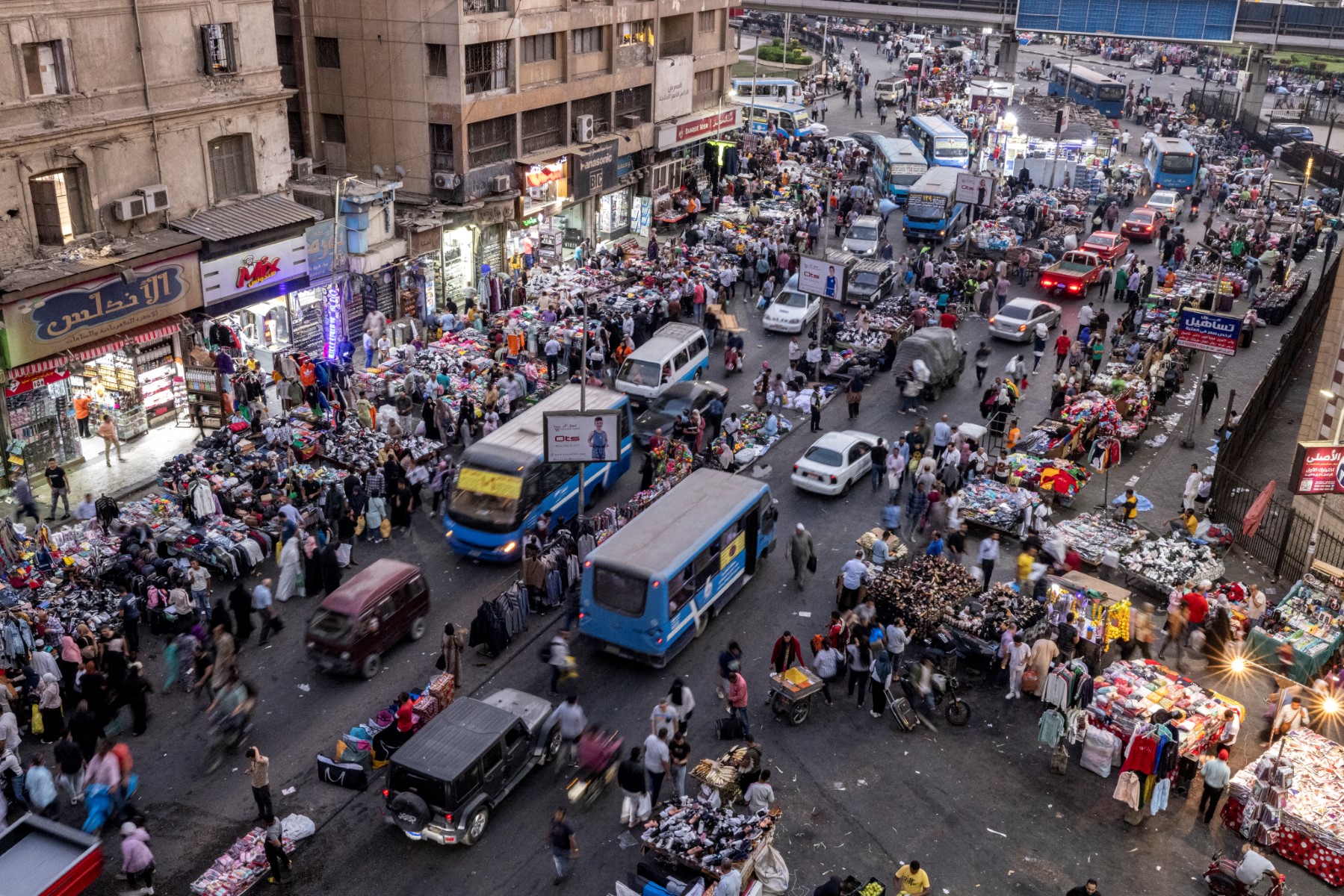 AFP__20221024__32M3268__v1__MidRes__EgyptPopulationCrowd.jpg