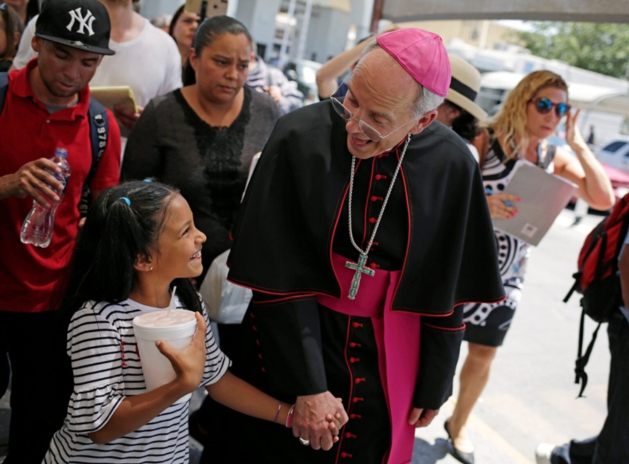 BISHOPS_MIGRATION_MINISTRY_رويترز - Copy.jpg