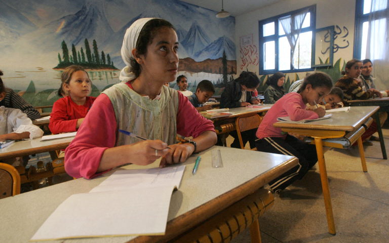 AFP__20070531__Par1338466__v1001__MidRes__MoroccoLiteracyCampaign.jpg