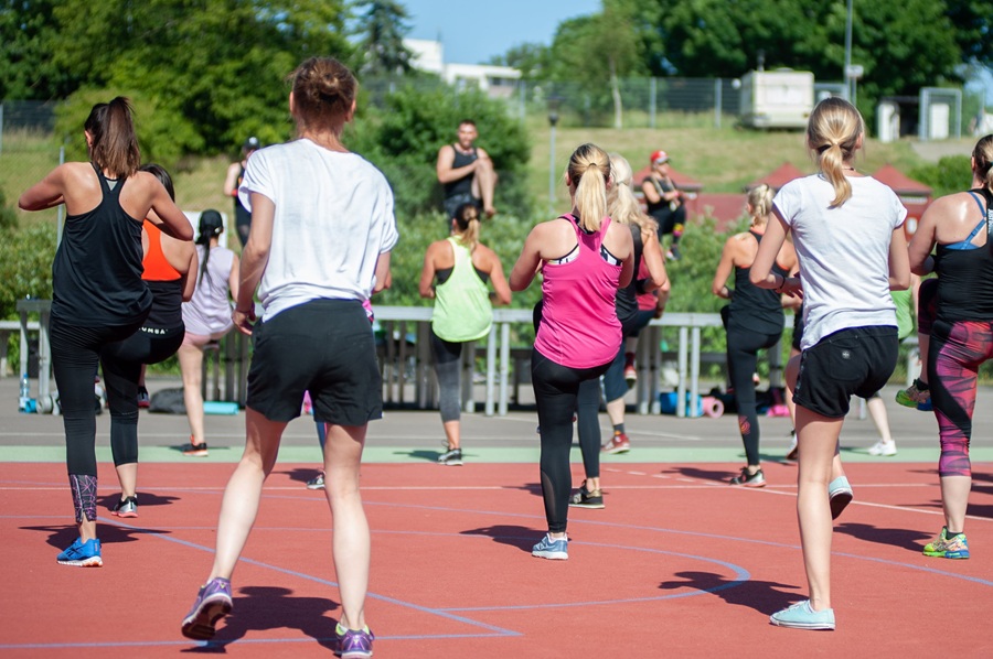 andrzejrembowski-zumba-4333580.jpg