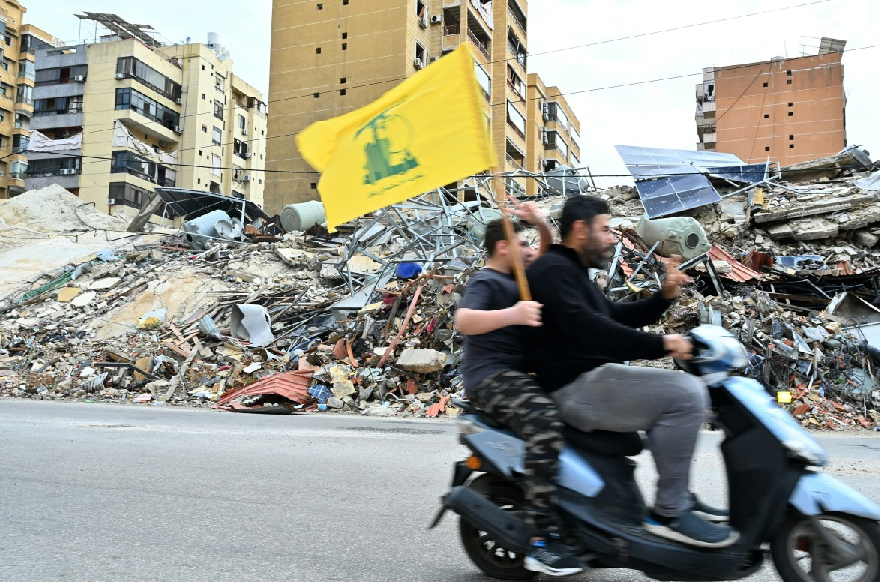 "مدن مفتوحة" في وجه الحرب... هل تغير المزاج الشيعي جنوب لبنان؟