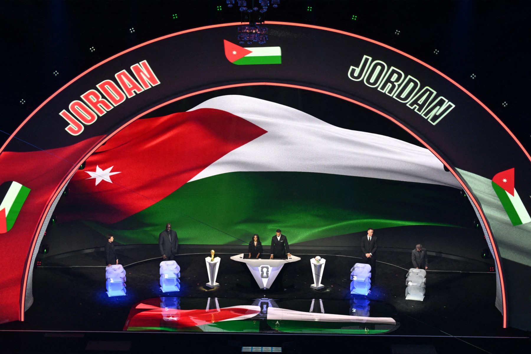 AFP__20251205__879N8DF__v1__MidRes__FblWc2026Draw.jpg