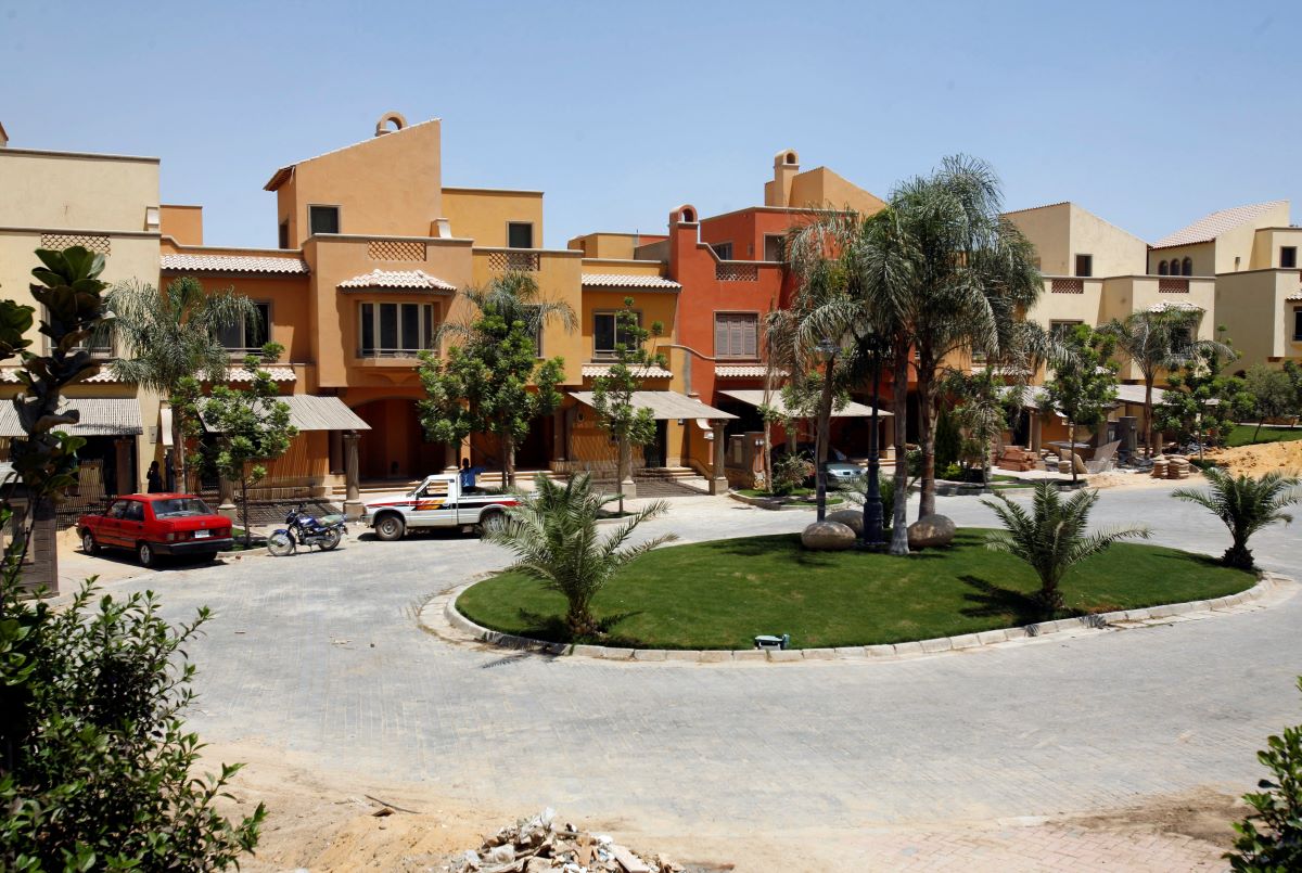 2010-11-10T120000Z_527999415_GM1E6BB03RO01_RTRMADP_3_EGYPT-PROPERTY.JPG