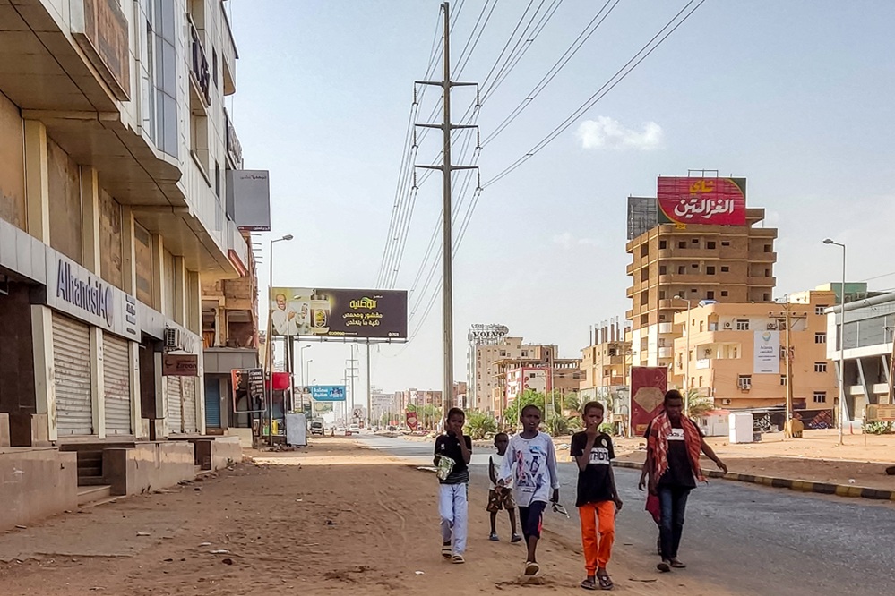  أطفال الشوارع وقود قليل الكلفة في حرب السودان