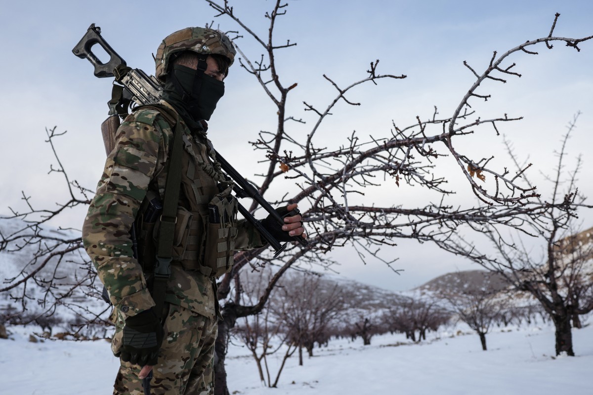 AFP__20260101__89ED9DP__v2__MidRes__SyriaDefence.jpg