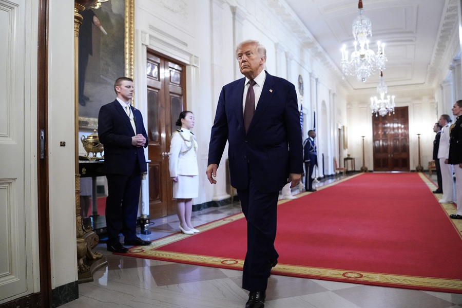 AFP__20260618__B7L67BM__v1__HighRes__UsPresidentDonaldTrumpParticipatesInAMedalOfHon.jpg