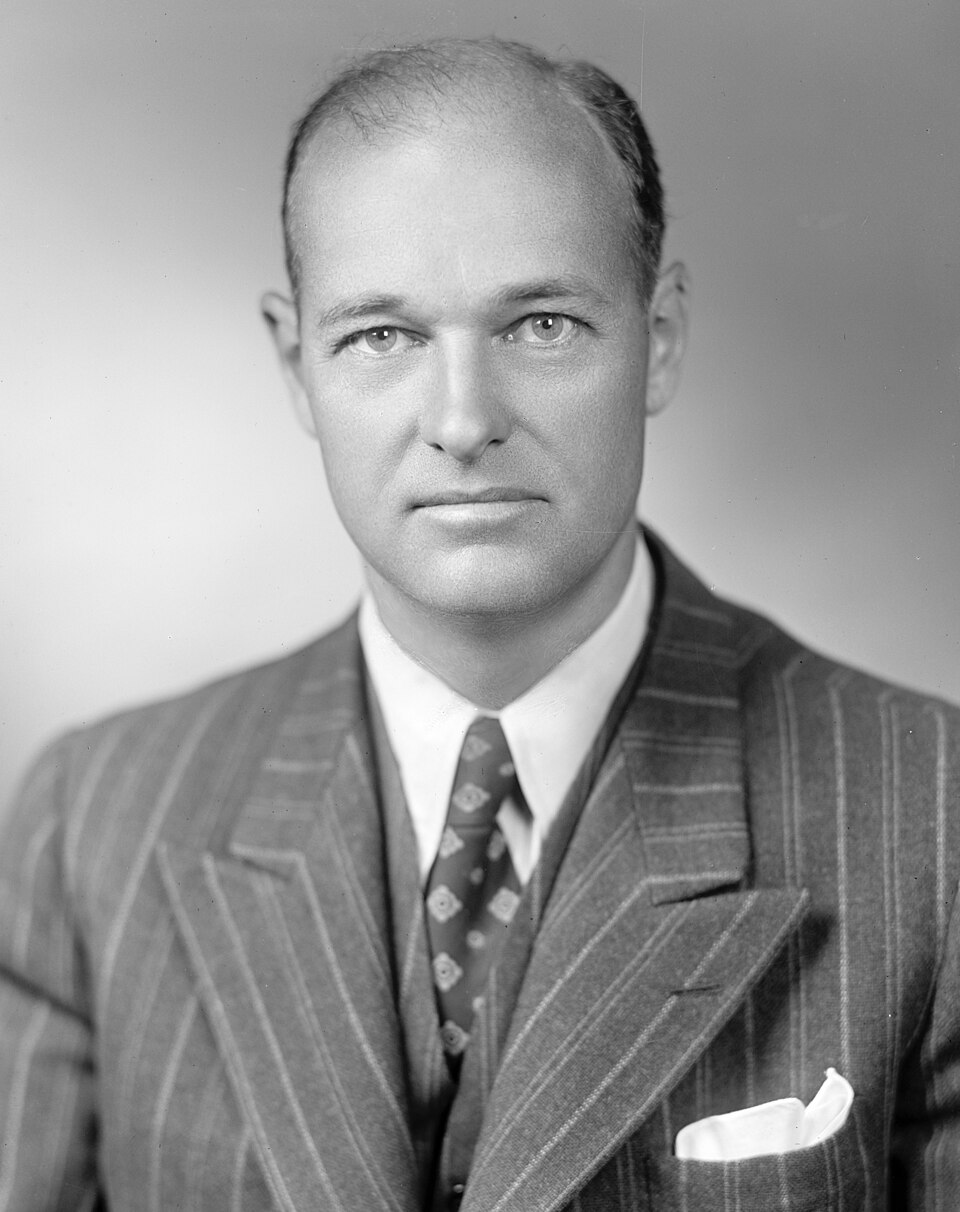 George_F._Kennan_1947_(cropped).jpg