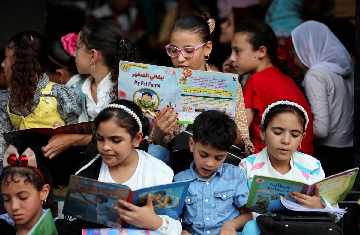 2023-07-12T040608Z_281108384_RC2G02AWFQCJ_RTRMADP_3_EGYPT-LIBRARY.JPG