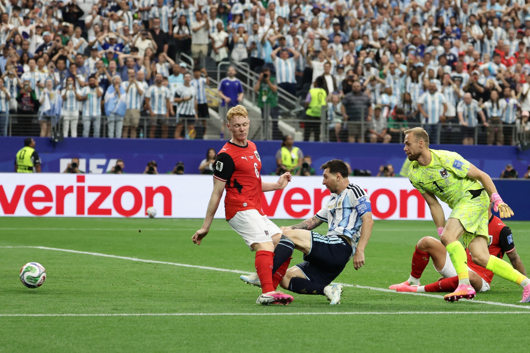 AFP__20260622__B7X87YA__v3__MidRes__FblWc2026Match43ArgAut.jpg