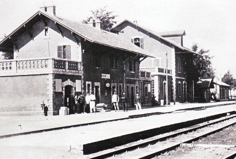AFP__20090819__Nic382101__v3__MidRes__LebanonTransportationTrainMuseum.jpg