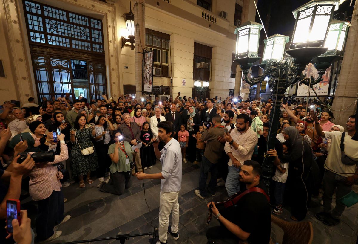 2026-06-17T135155Z_1554181048_RC27TLAII0EP_RTRMADP_3_EGYPT-CULTURE-ART-STREET.JPG