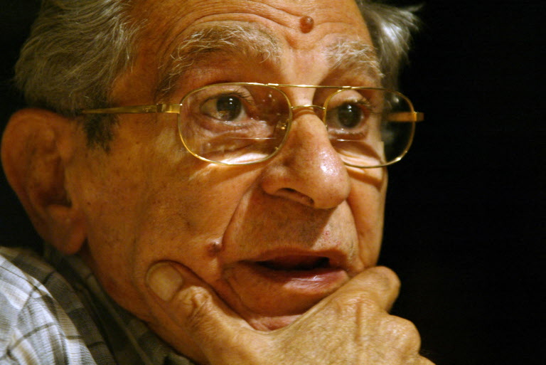 AFP__20080727__Nic273545__v1__MidRes__EgyptCinemaDirectorChahine (1).jpg