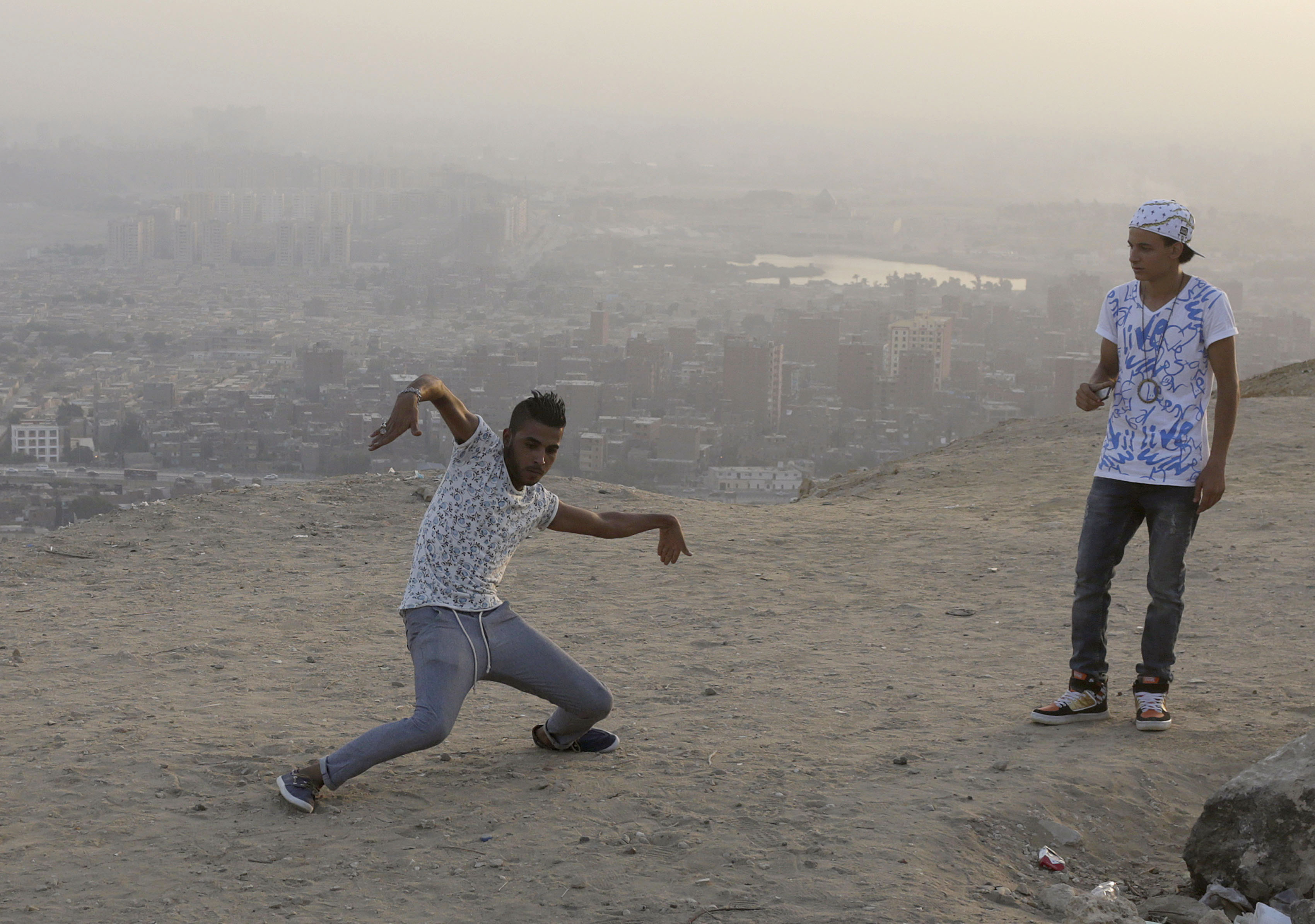 2014-08-01T120000Z_1334524313_GM1EA820IJO01_RTRMADP_3_EGYPT-DAILYLIFE.JPG