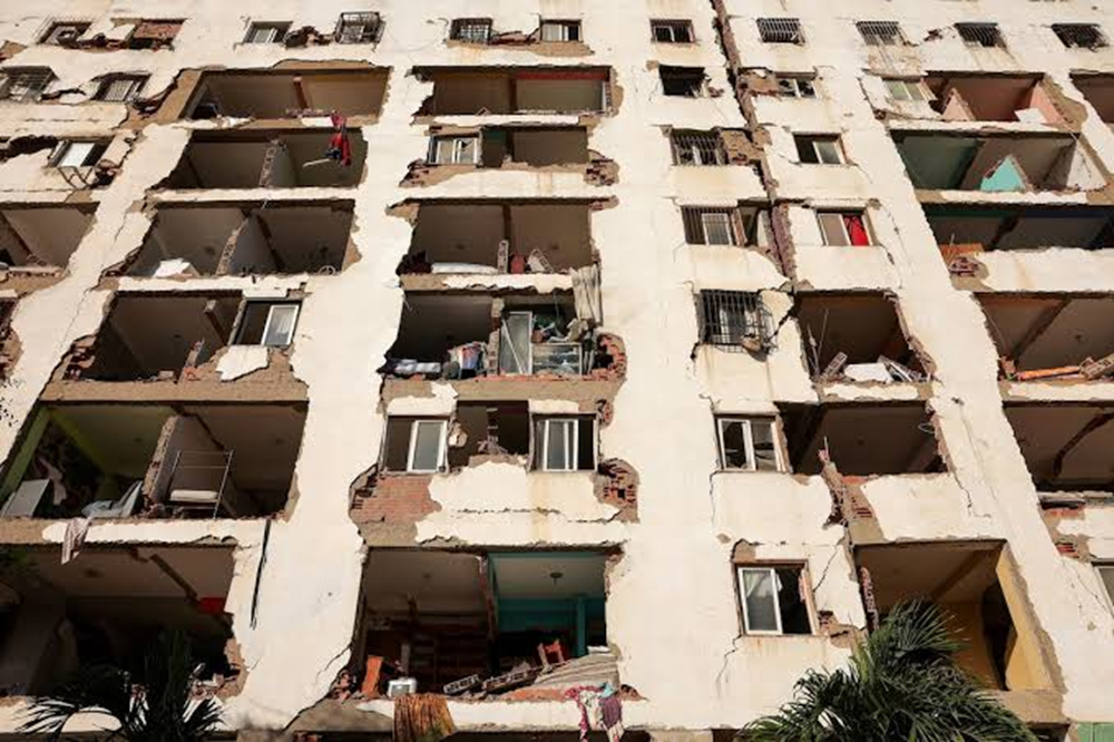 لبنان فوق أرض تهتز... فهل مبانيه جاهزة؟