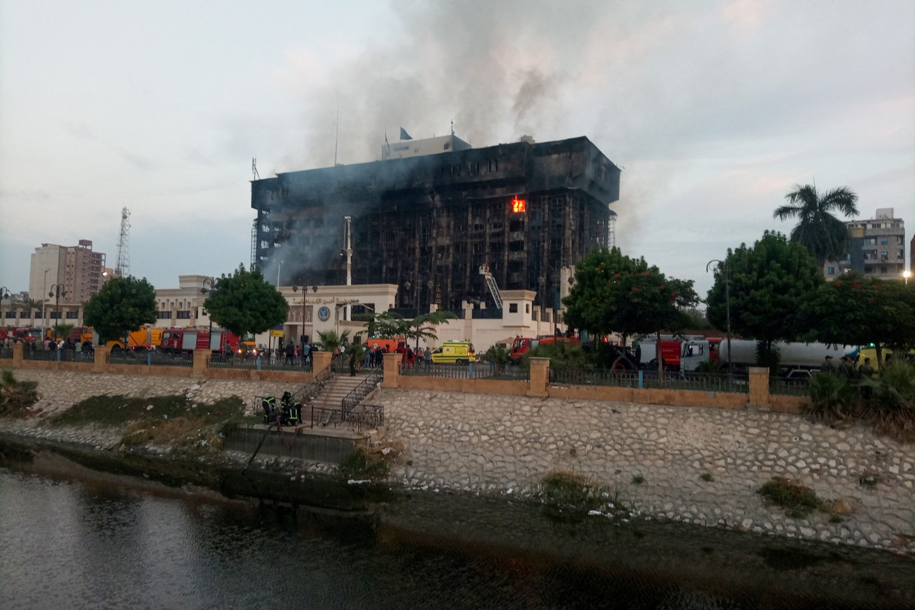 AFP__20231002__33X88MJ__v1__MidRes__EgyptFire.jpg