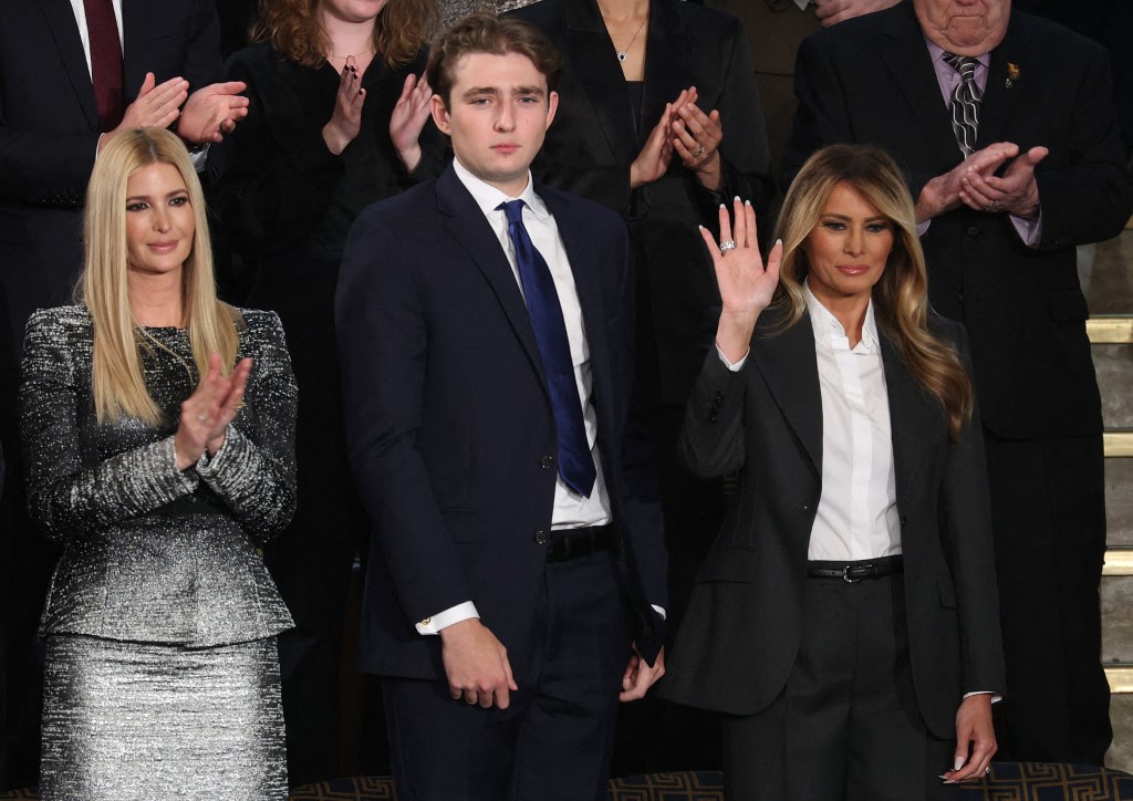 AFP__20260225__2263403926__v3__MidRes__PresidentTrumpDeliversTheStateOfTheUnionAddre.jpg