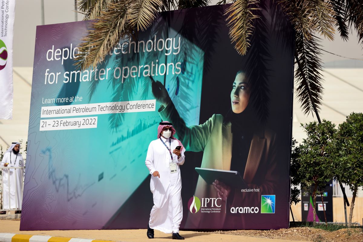 2022-02-21T133215Z_1826011169_RC2DOS9O9S8E_RTRMADP_3_SAUDI-IPTC-CONFERENCE.JPG