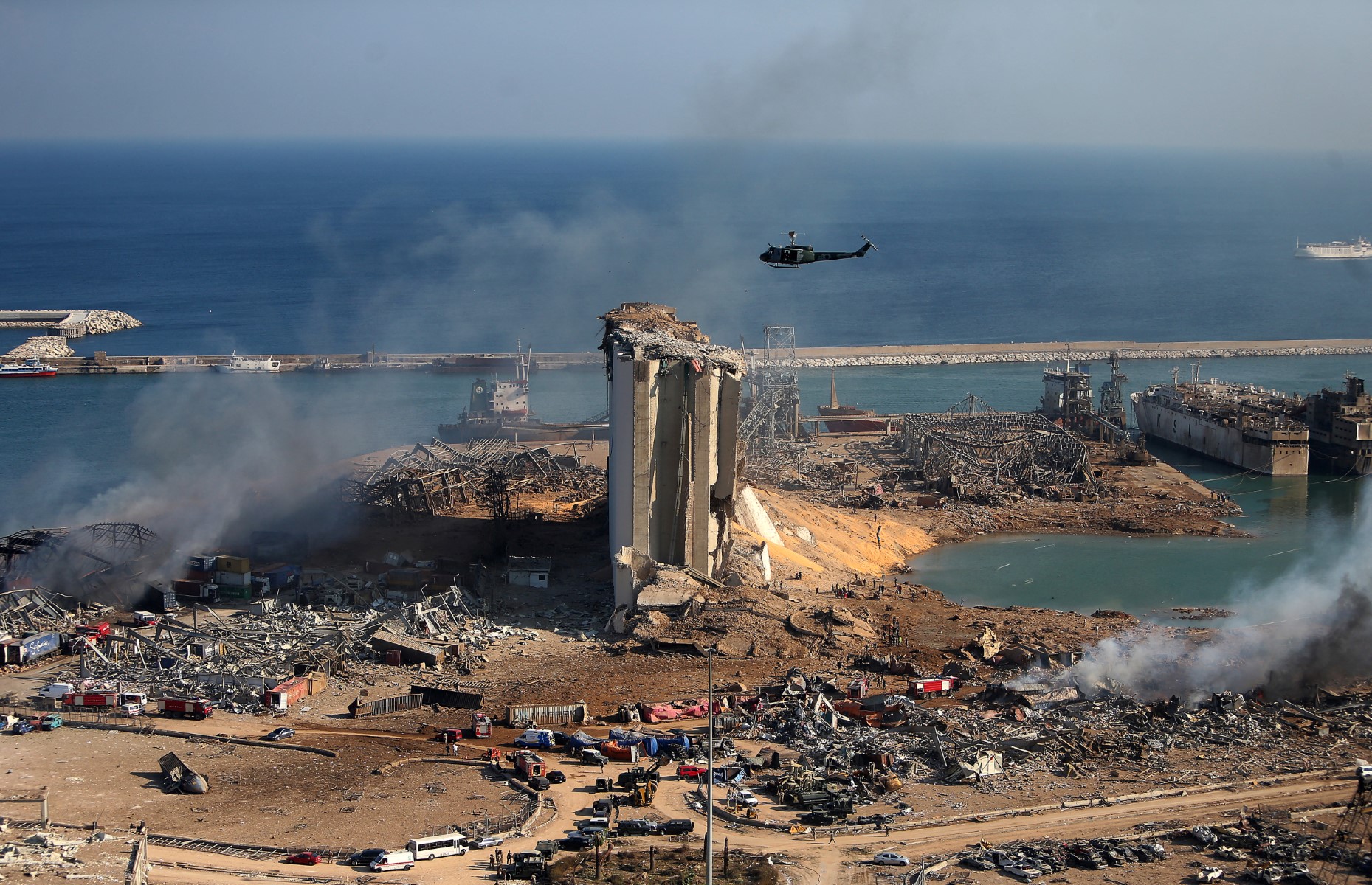 AFP__20200805__1WA91K__v11__MidRes__TopshotLebanonBlast.jpg