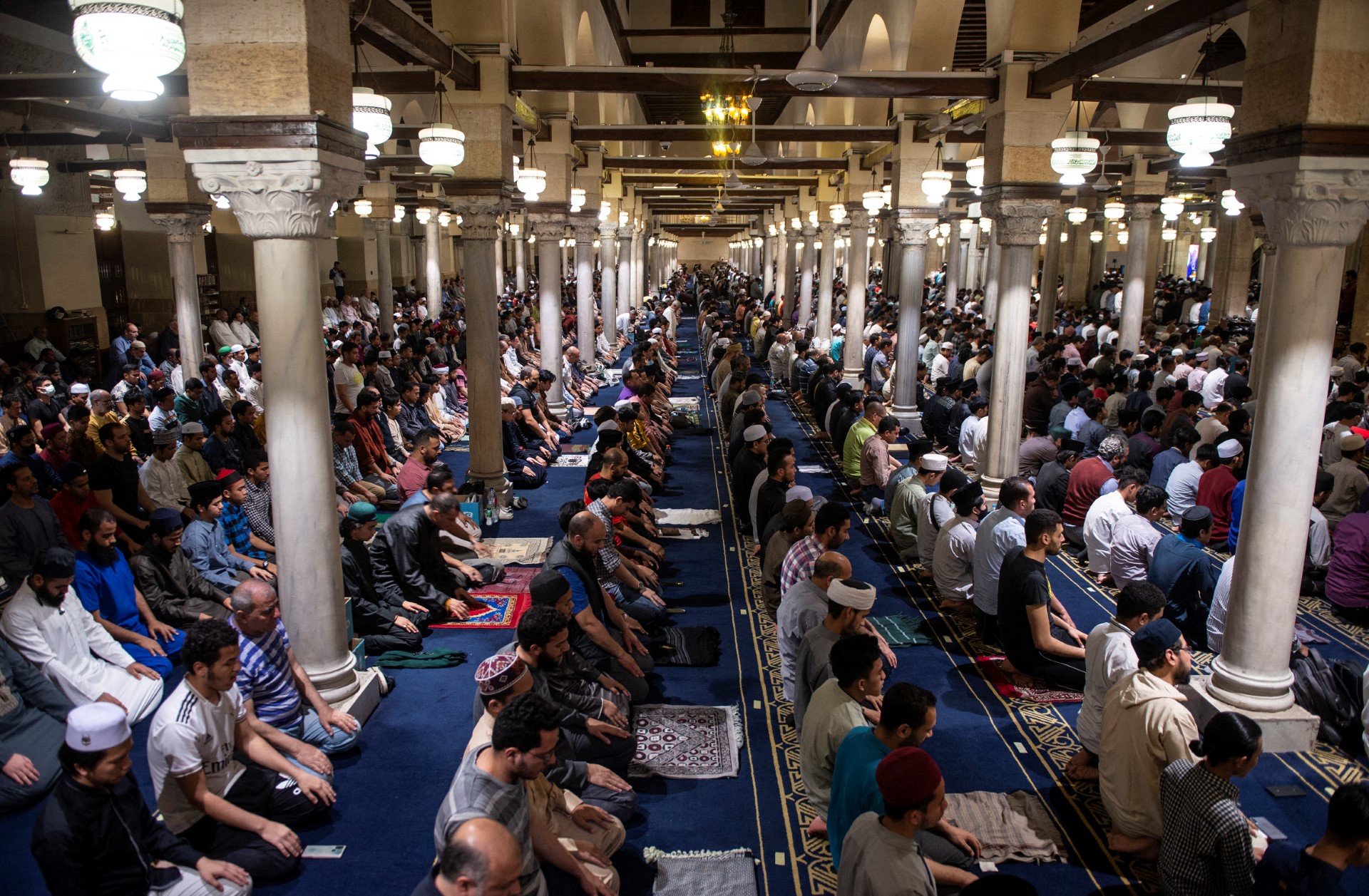 AFP__20220427__32943MF__v1__MidRes__EgyptReligionIslamRamadan.jpg
